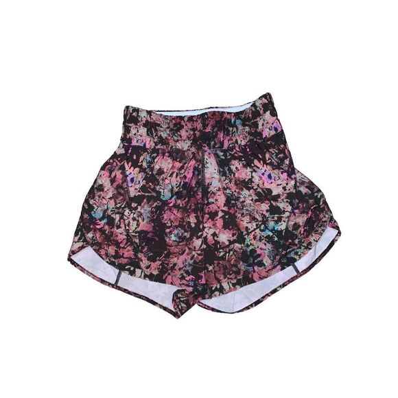 Lululemon Track That Mid-Rise Lined Short 5" in Stencil Blossom Red Multi - Picture 6 of 15